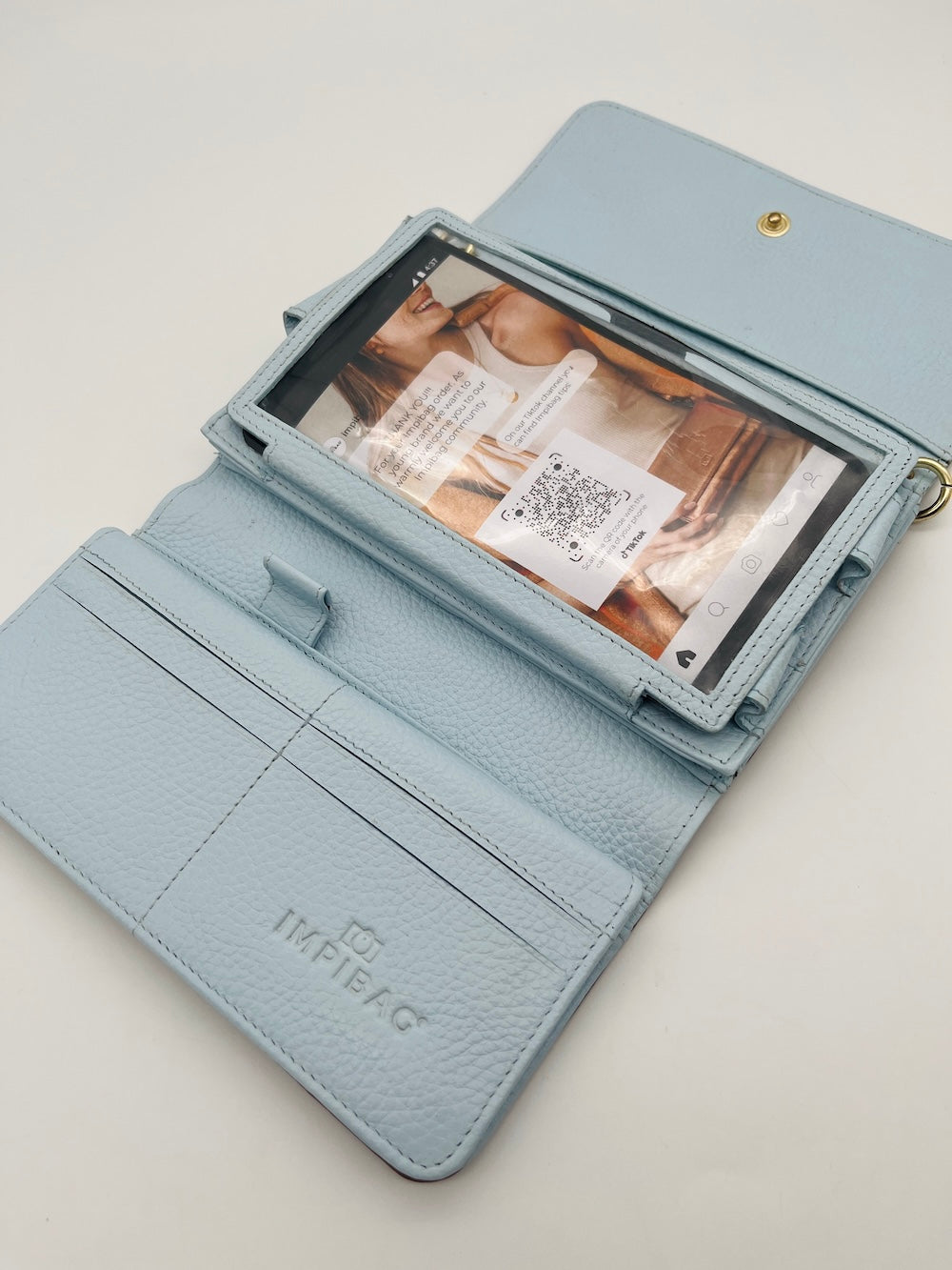 Cognac Ice Travel Ivy