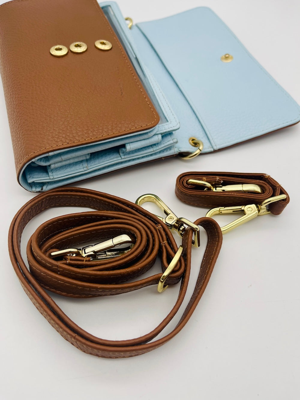 Cognac Ice Travel Ivy