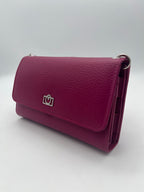 Magenta Travel Livia