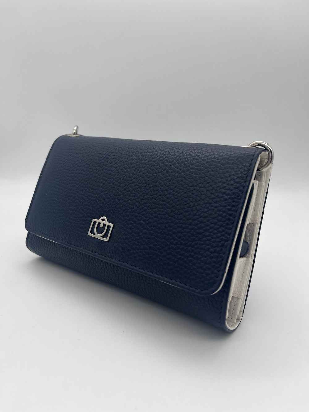 Dark Navy Weiß Classic Tina