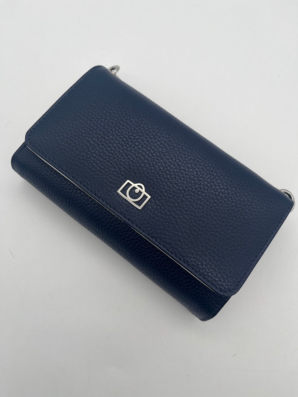 Dark Navy Weiß Classic Tina