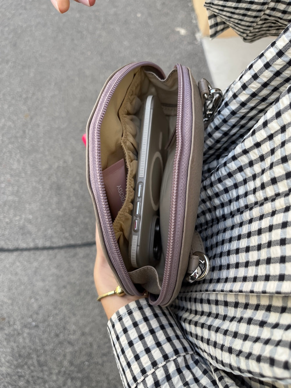 Taupe MOONBAG