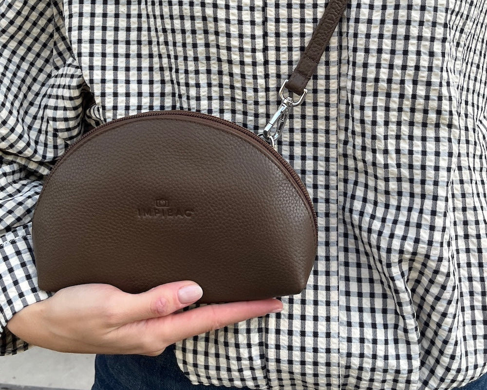 Mocha MOONBAG