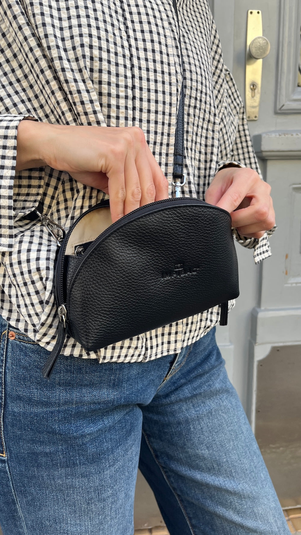 Schwarz MOONBAG