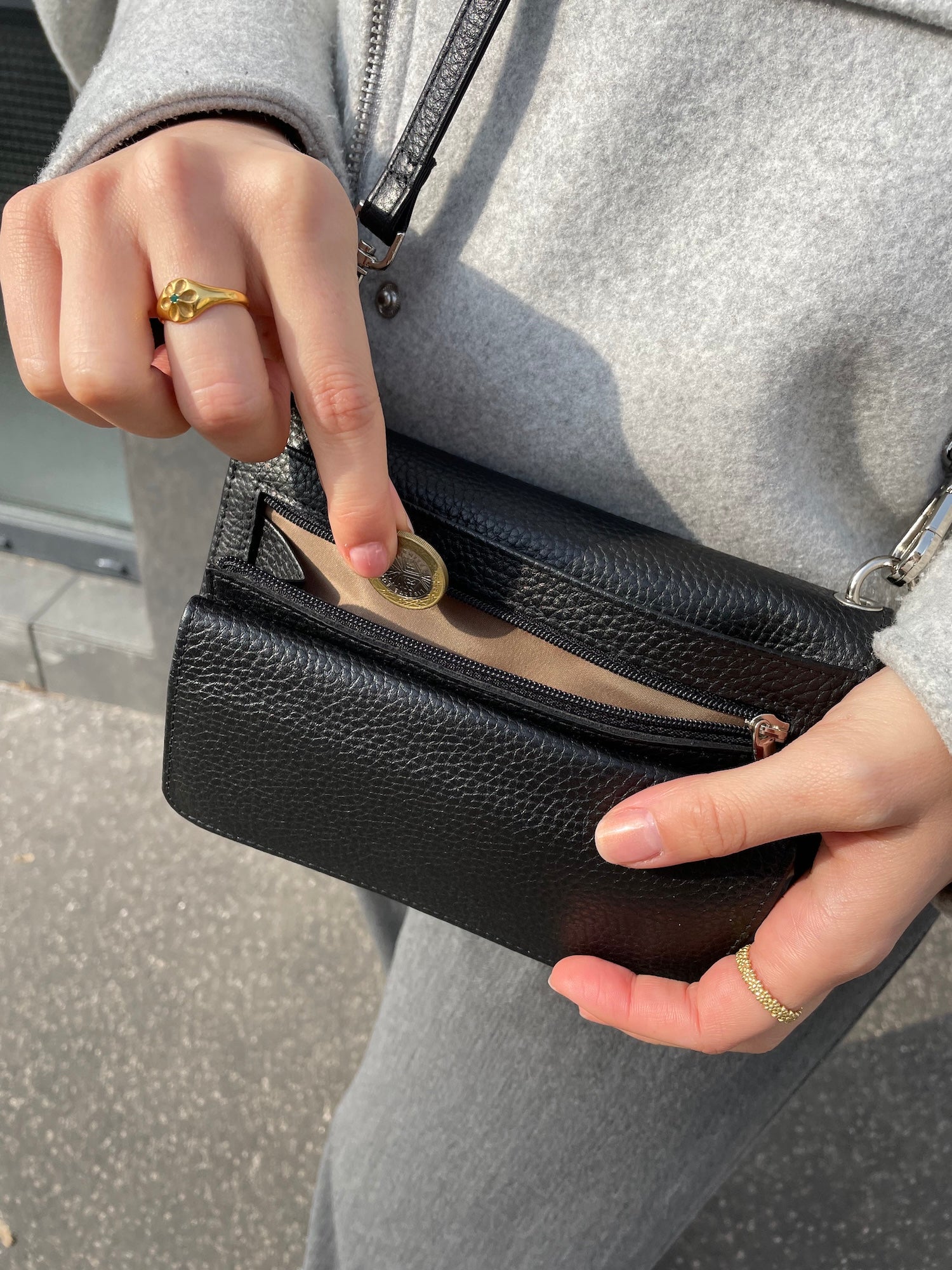 Limited Edition Schwarz/Taupe TRAVEL